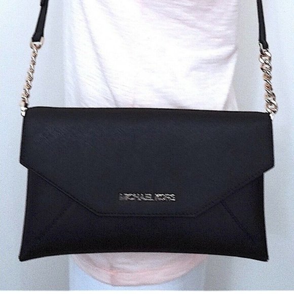 Michael Kors Handbags - MK Jet Set 35F9GTTC8L MED Envelope Clutch Black